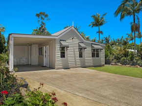 Sweet Cottage, sleeps 4 - stroll to Maleny